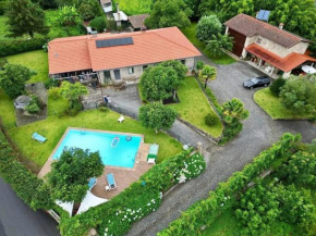 Spacious Villa in Carrazedo with Pool